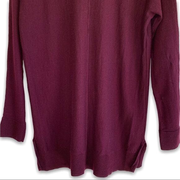 Tahari 100% Extra Fine Merino Wool Sweater - Picture 5 of 7